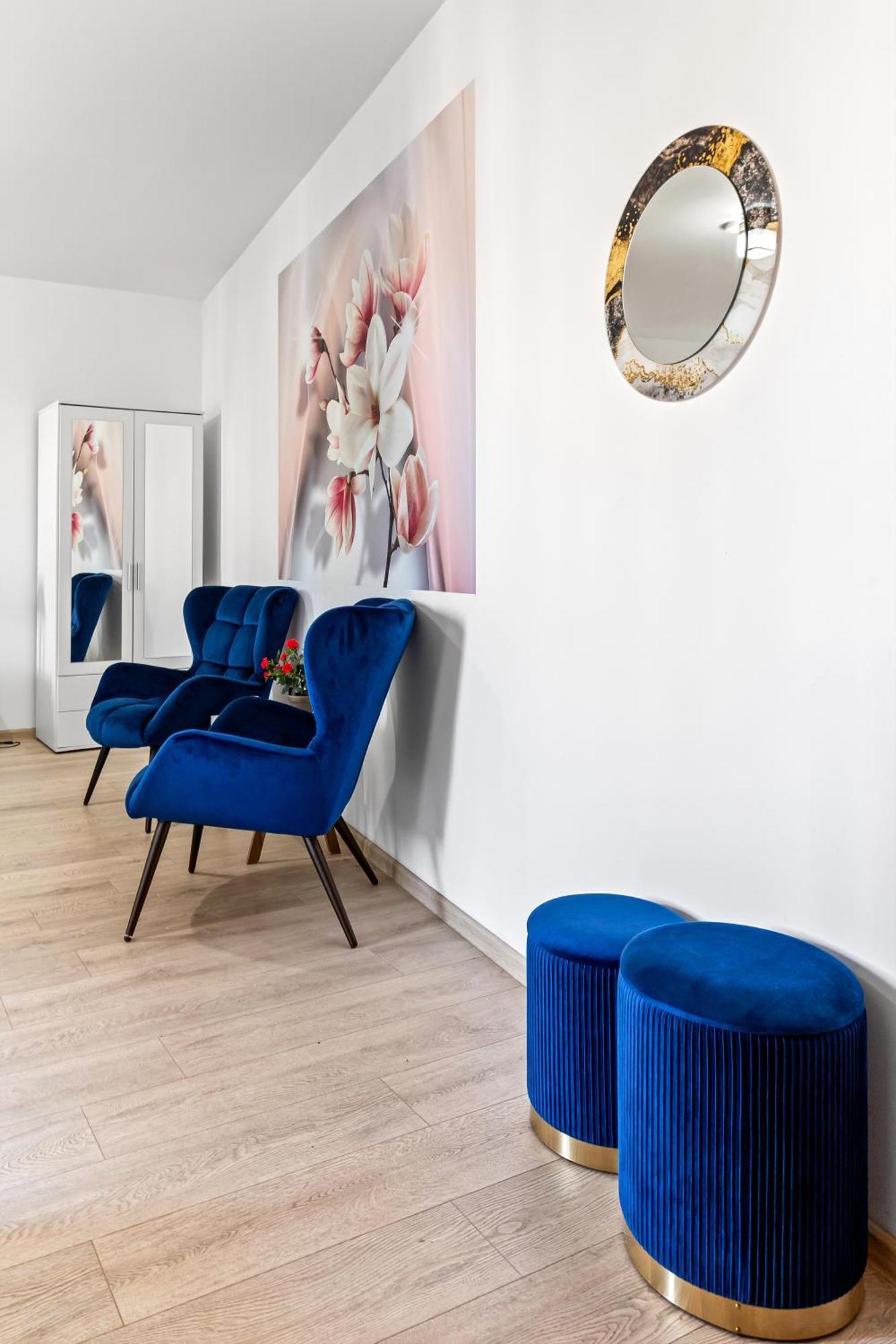 La Vie Est Belle Apartment Bukares Bagian luar foto