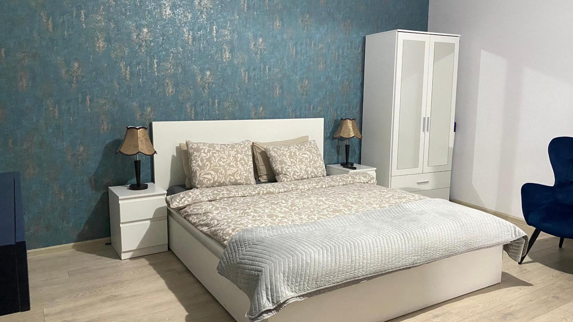 La Vie Est Belle Apartment Bukares Bagian luar foto